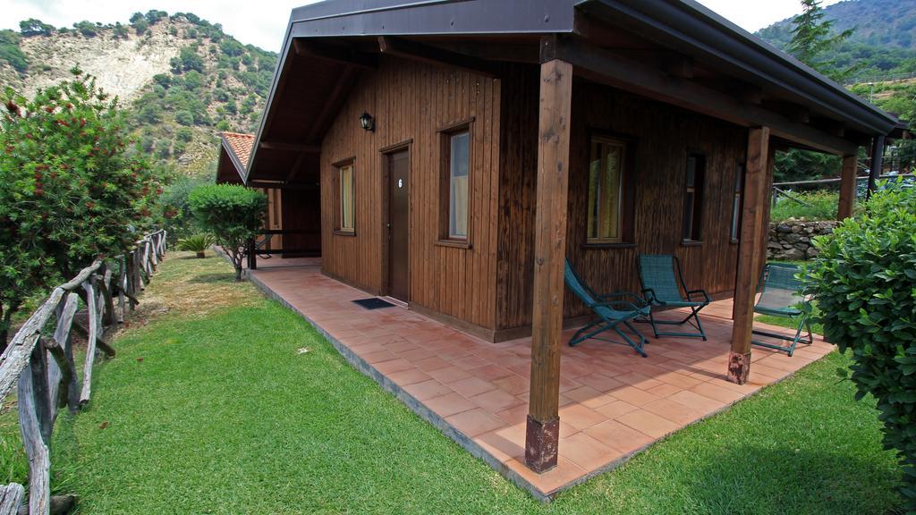 Agriturismo San Cataldo Motta Camastra Zimmer foto